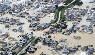 日本大范围暴雨已致85人死亡